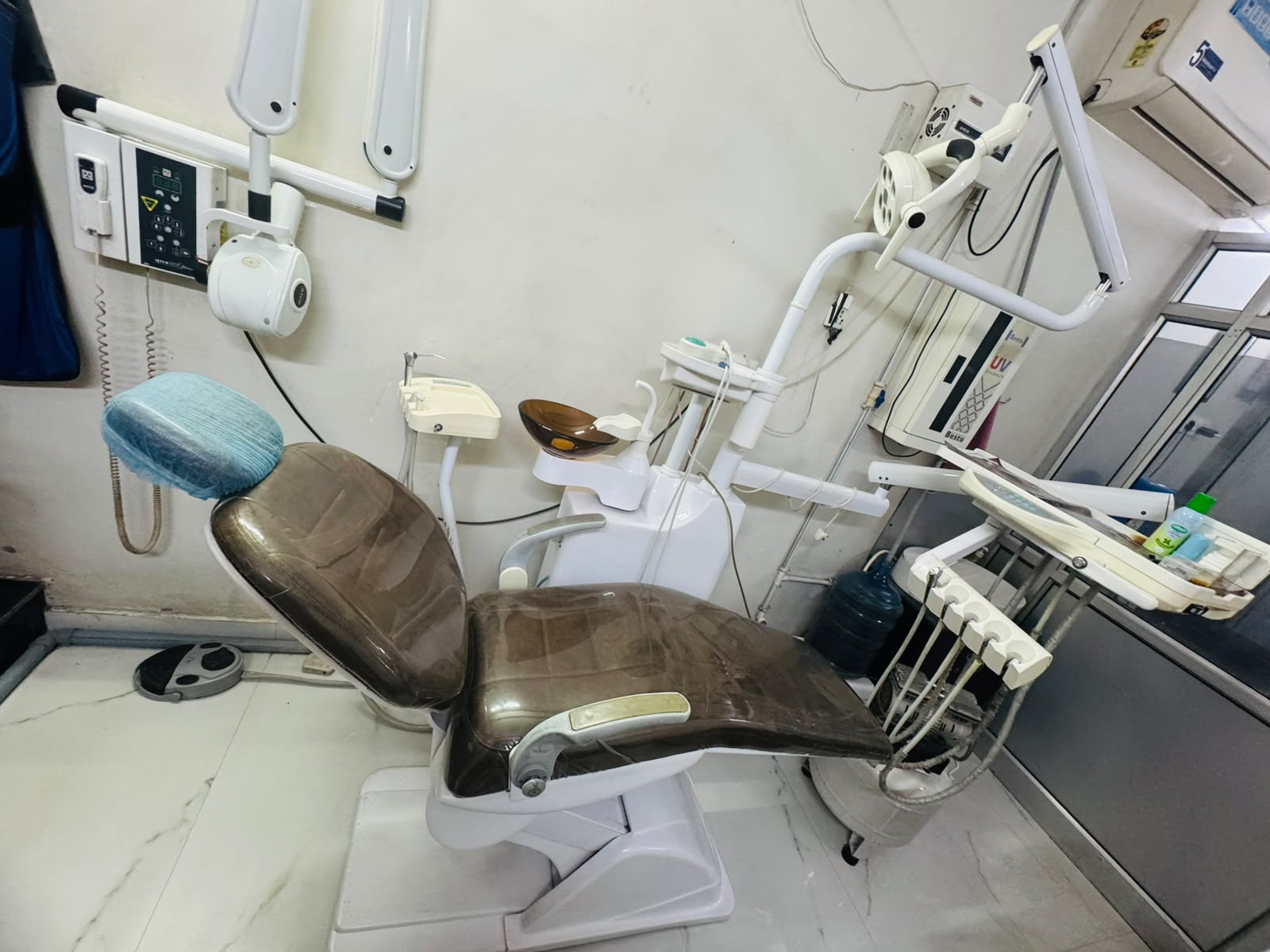 Running dental clinic for sale - Sector 55, Faridabad