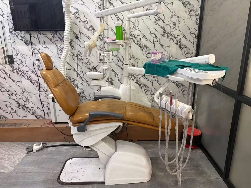 Complete running dental clinic setup for sale — chair, portable X-ray, RVG, compressor, suction, autoclave & more (Faridabad)
