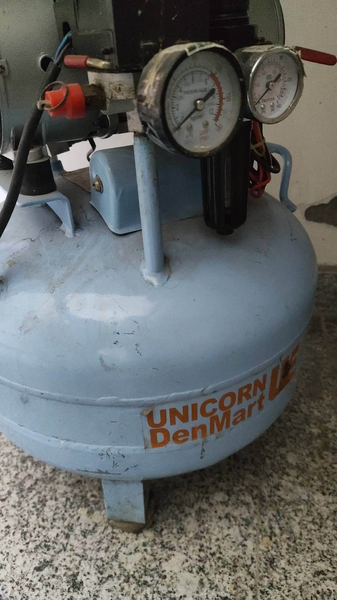 Dental Air Compressor — Unicorn DenMart