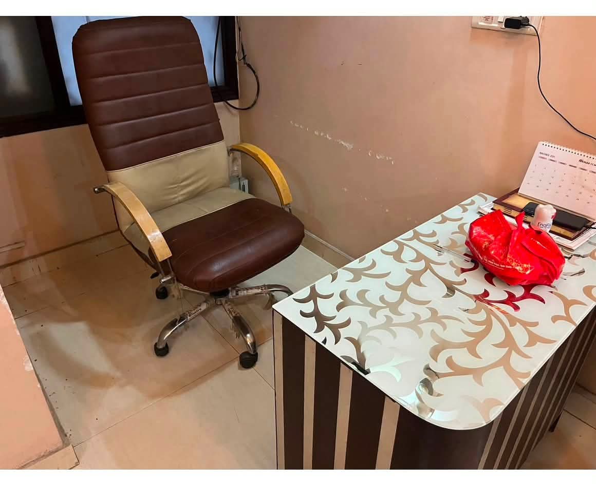 Fully equipped dental clinic for RENT — Dwarka, New Delhi
