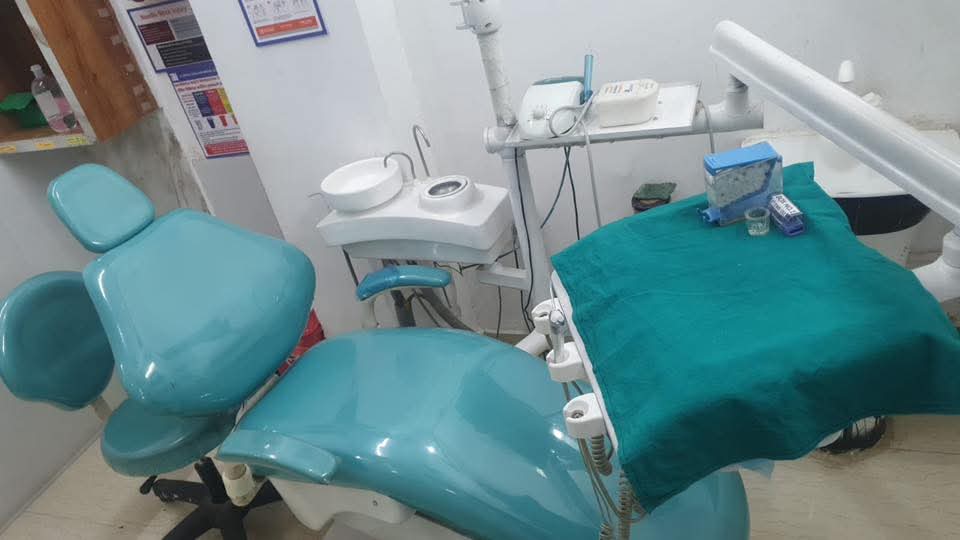Used Dental Chair – Blue, Vidya (functional)